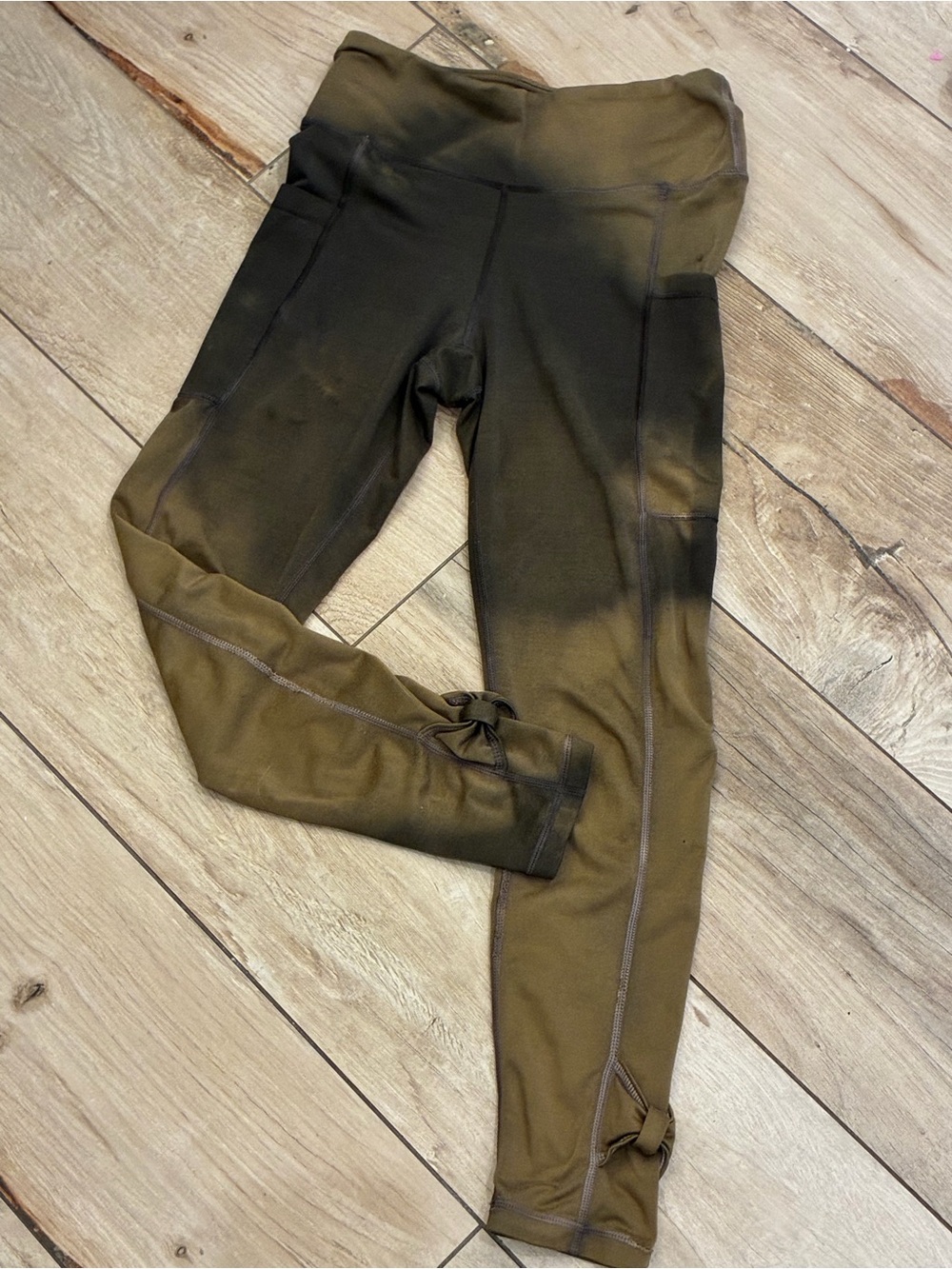 Women’s Mono B Olive Leggings size small